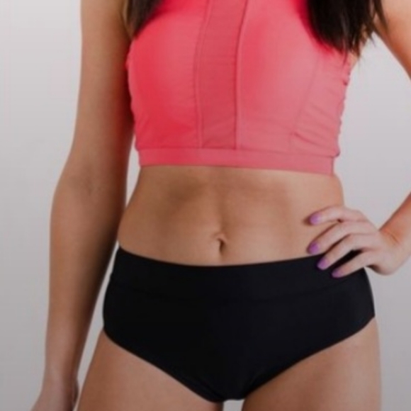 NWT Women's Two-Piece Midkini Hot Pink Top  Mid-Rise Brief Black Bottom Swimsuit - Picture 1 of 7